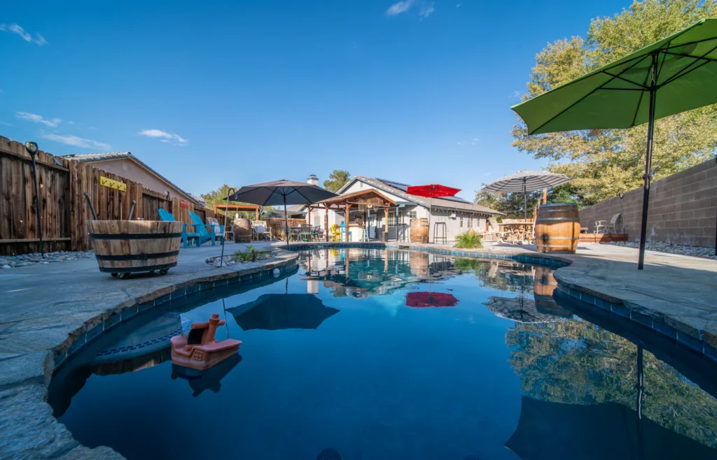 Backyard swimming pool